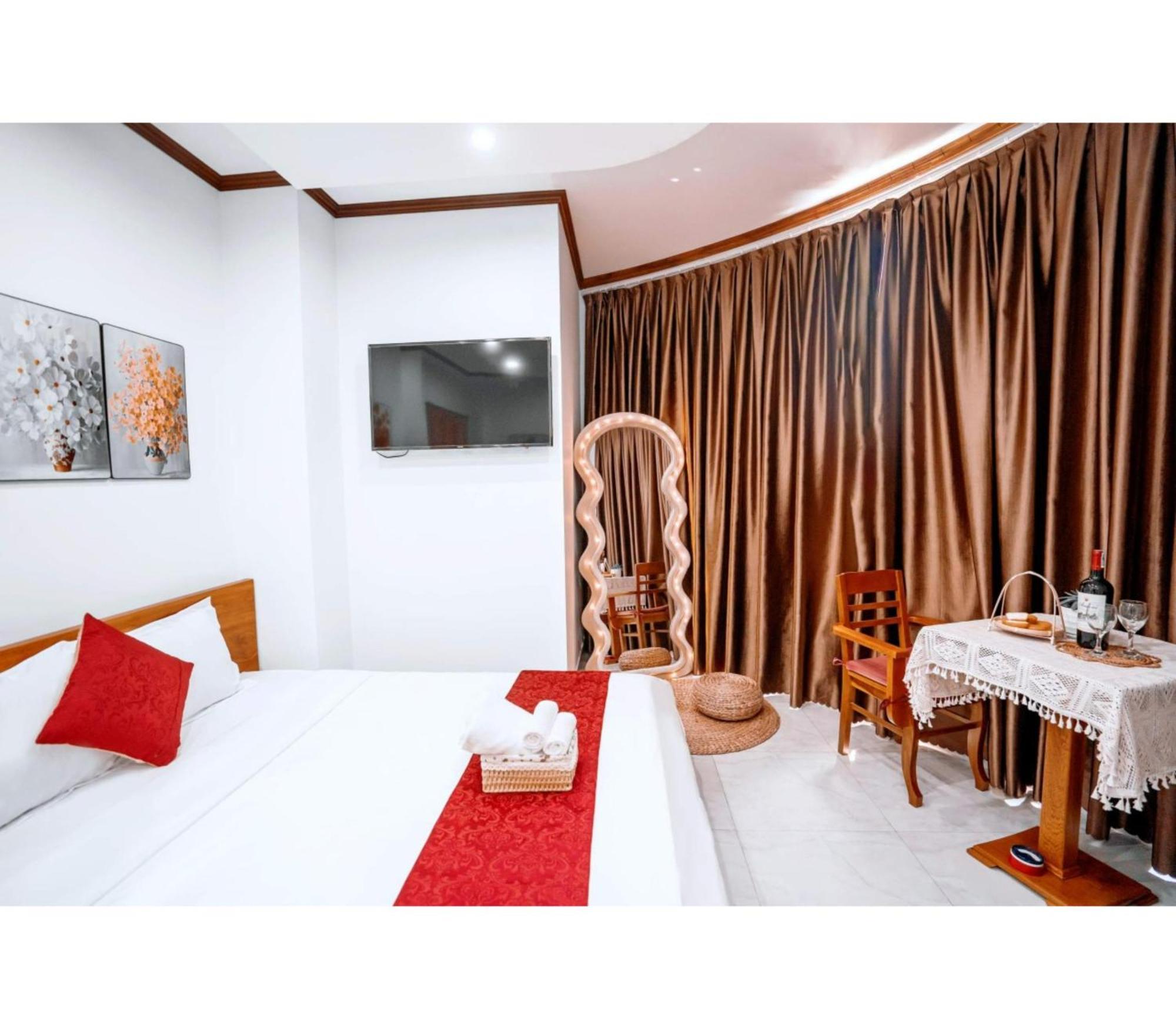 Oyo 1216 Ha Hotel Vung Tau Buitenkant foto