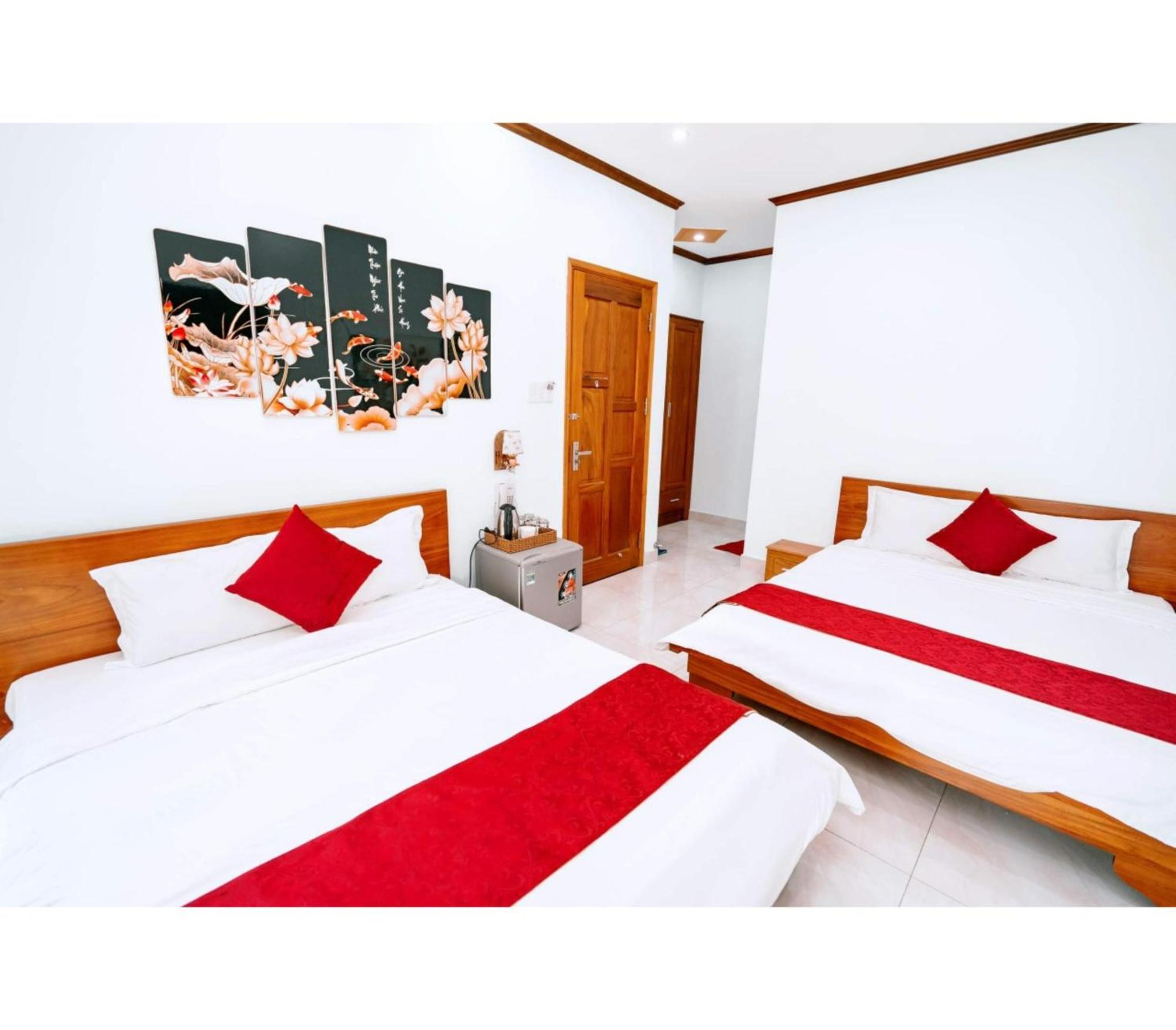 Oyo 1216 Ha Hotel Vung Tau Buitenkant foto